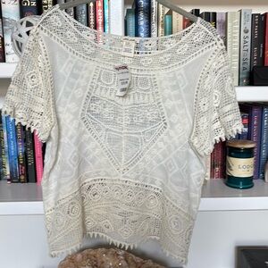 Women’s size small Ultra Pink top. New with tags.